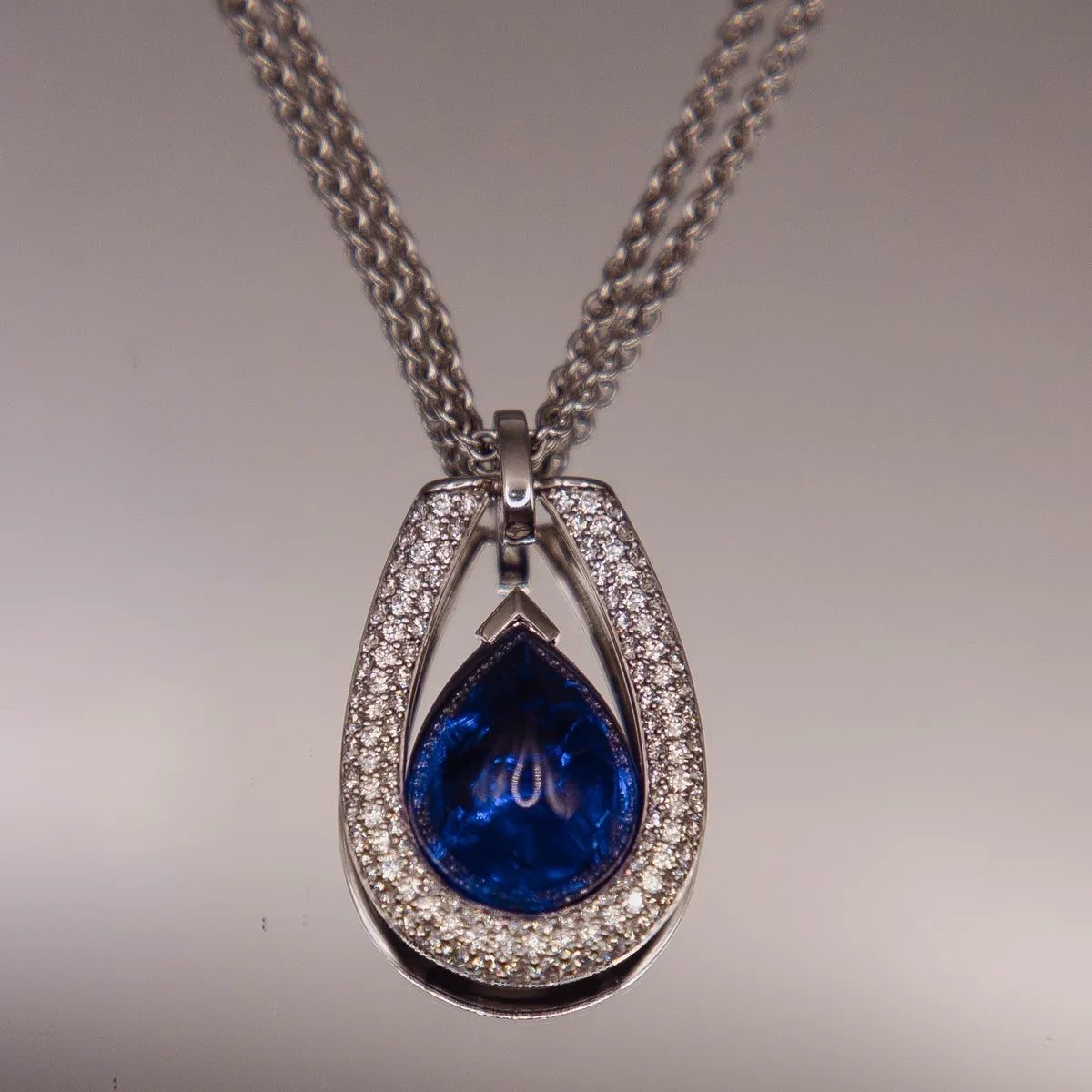 White Gold Tanzanite Pendant