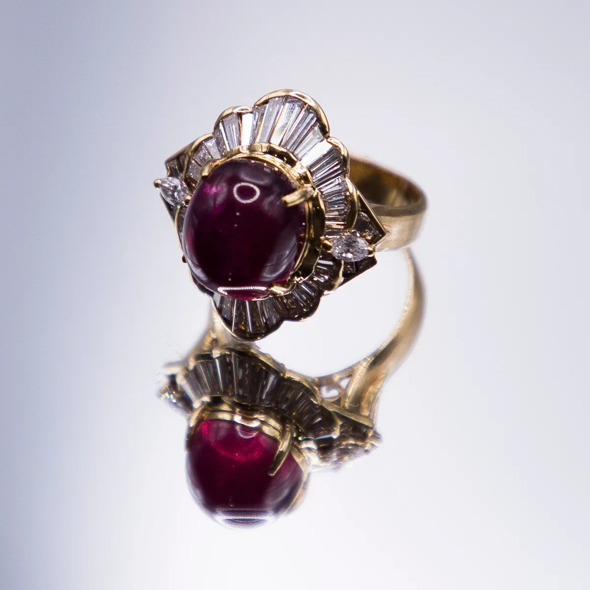 10.02 Carat Rubellite /18k Yellow Gold 2.31 Carats Fine Diamonds Cocktail Ring