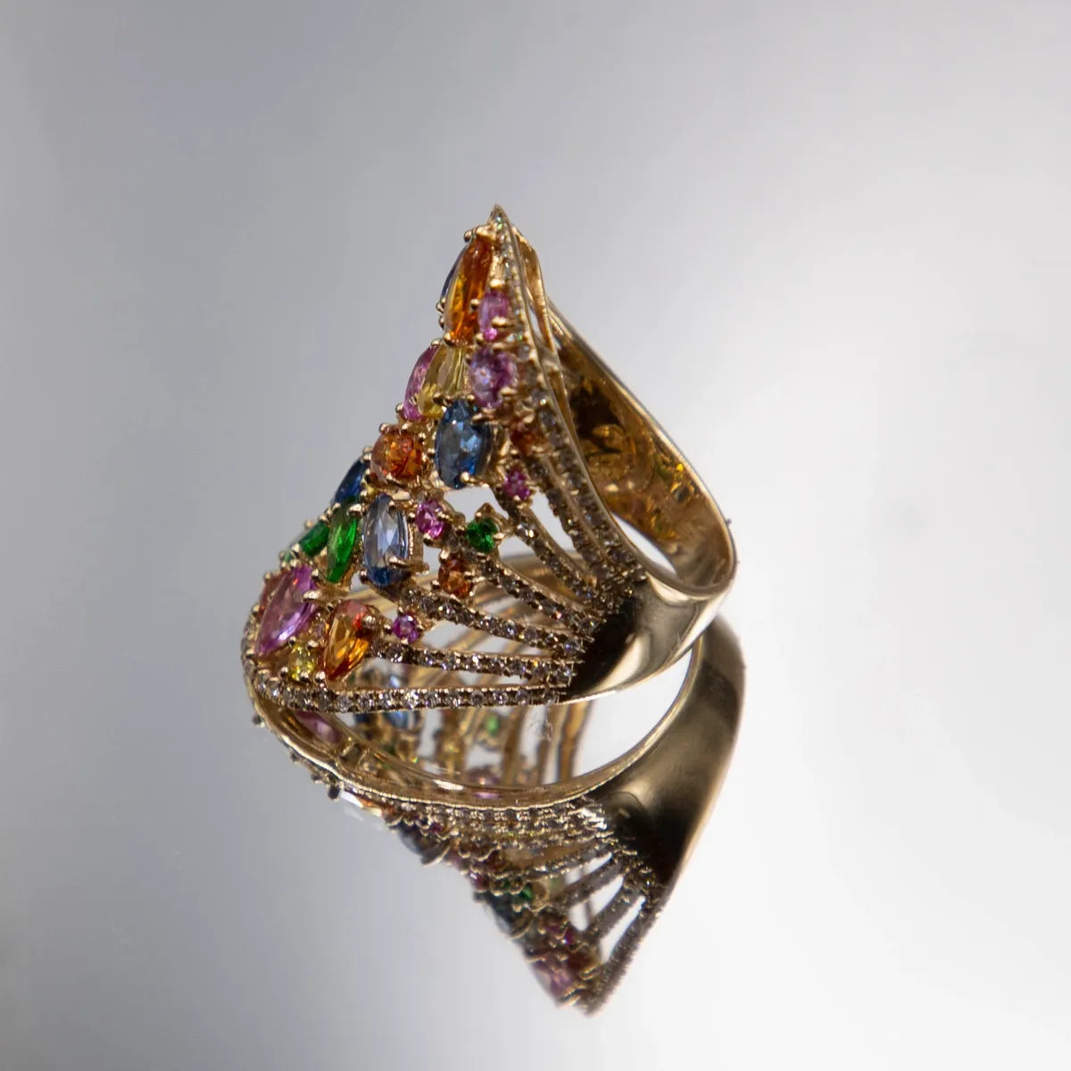 5.47 Carats Sapphire Array/ Tutti Frutti/ 0.62cts, Fine Diamonds 14k Yellow Ring