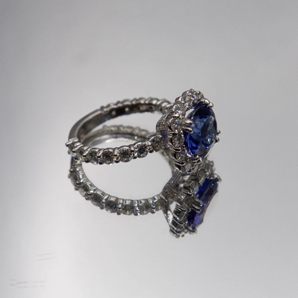 7.80 carats total Ceylon oval sapphire and diamond 950 Platinum Diamond Ring