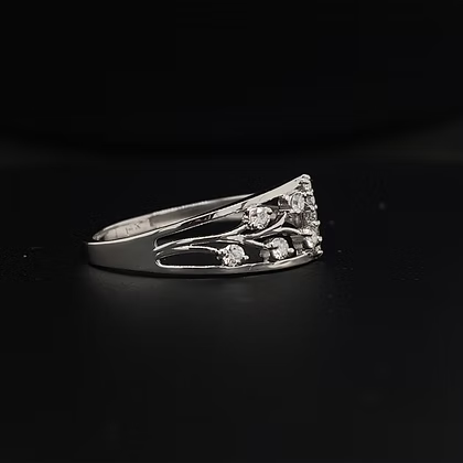 Vine Belt Diamond Ring