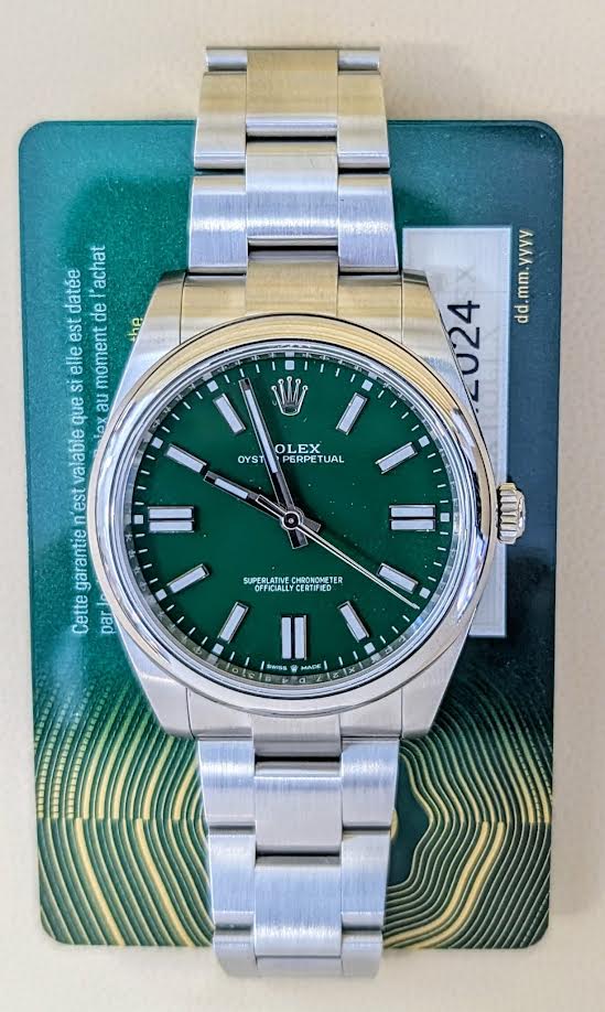 Rolex Oyster Perpetual 41mm green dial 2024
