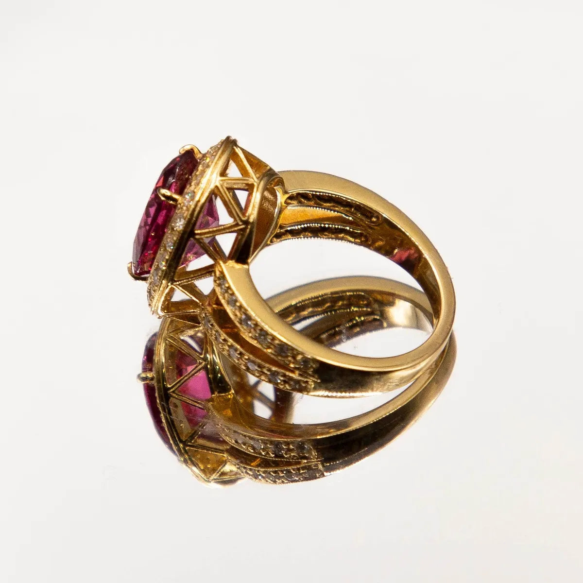 18k Yellow Gold 4.59 Carat Oval Pink Tourmaline and Diamond Ring