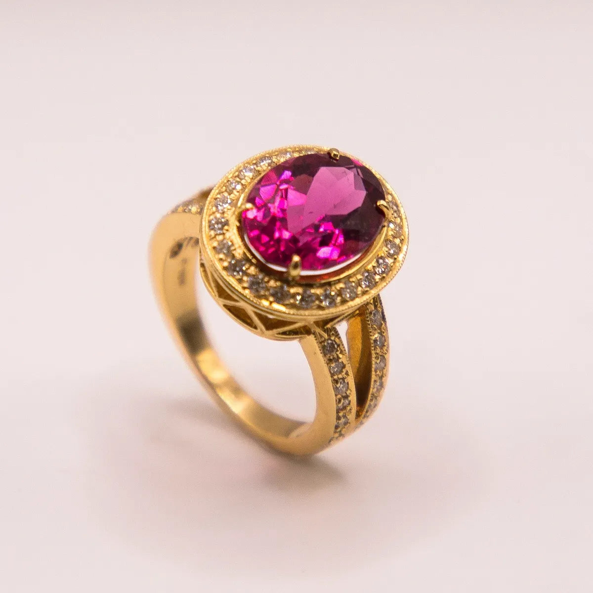 18k Yellow Gold 4.59 Carat Oval Pink Tourmaline and Diamond Ring