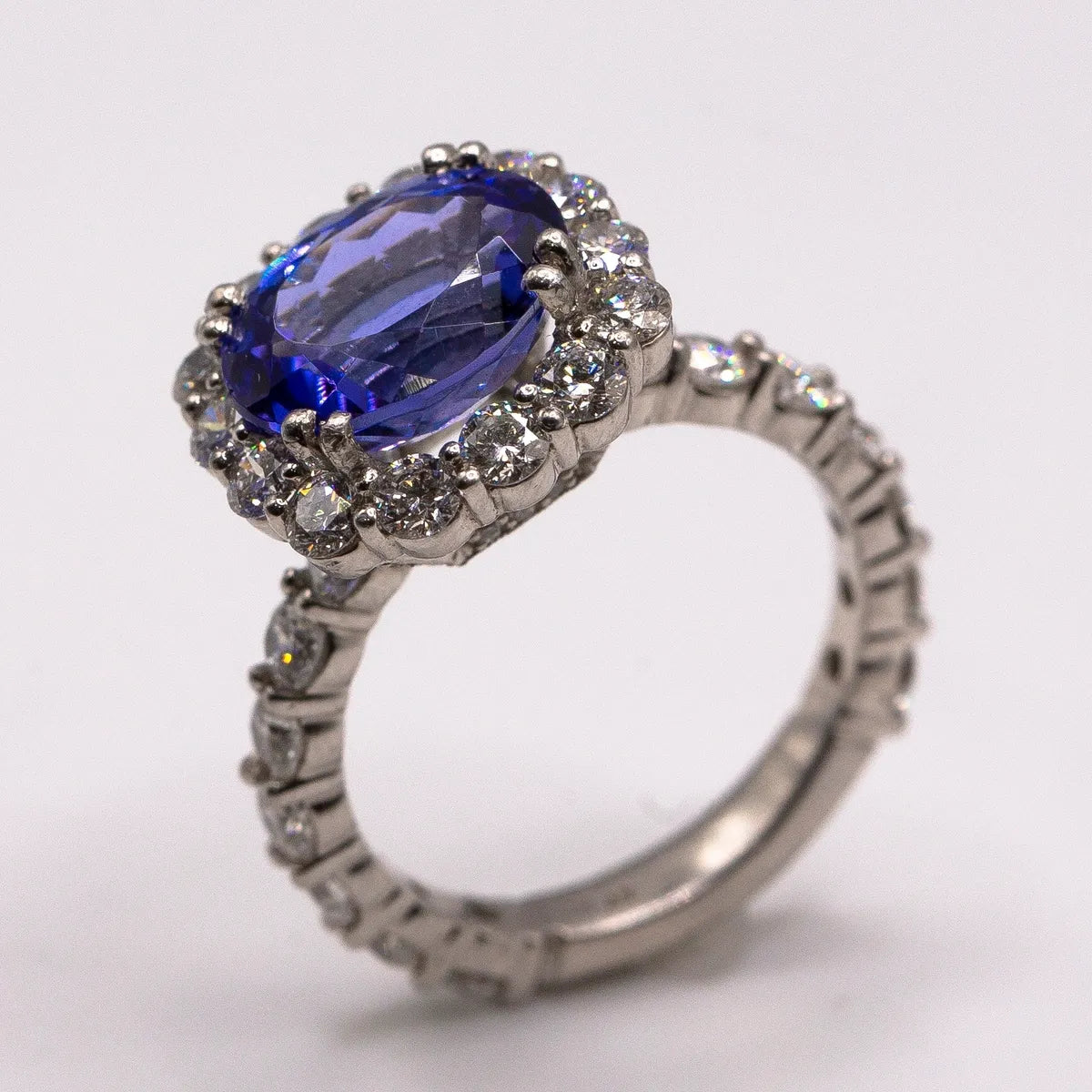 7.80 carats total Ceylon oval sapphire and diamond 950 Platinum Diamond Ring