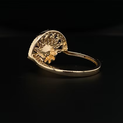 Petal Pathway Arc & Marquise