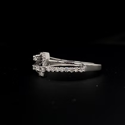 Vine Belt Diamond Ring