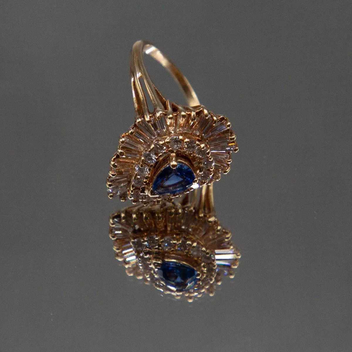 14K Yellow Gold Blue Pear Shaped Ceylon Sapphire/Diamond Ring 2.35 Carats Total