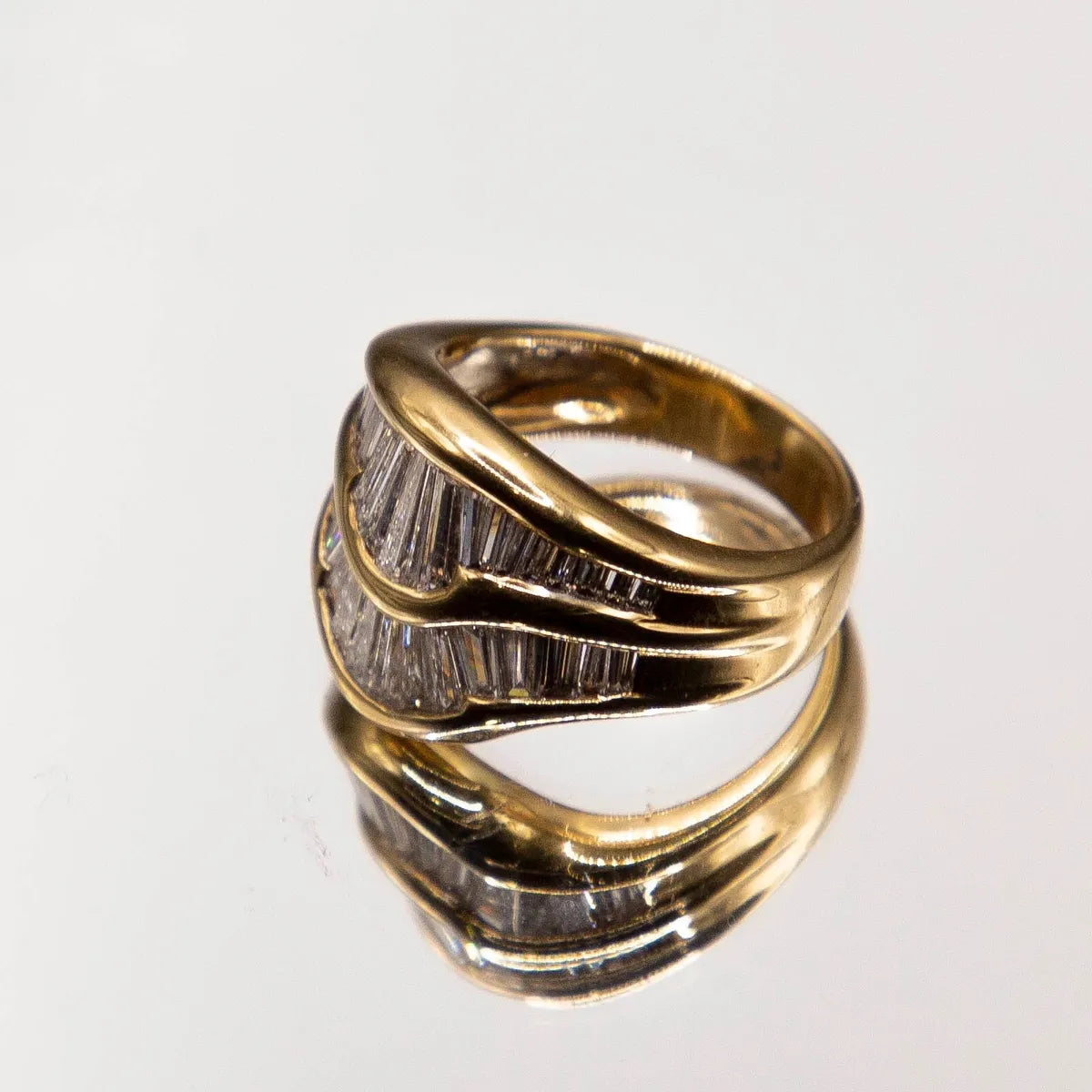 3.00 Carats French- cut Baguette Diamonds in 18k Yellow Gold Estate Ring.