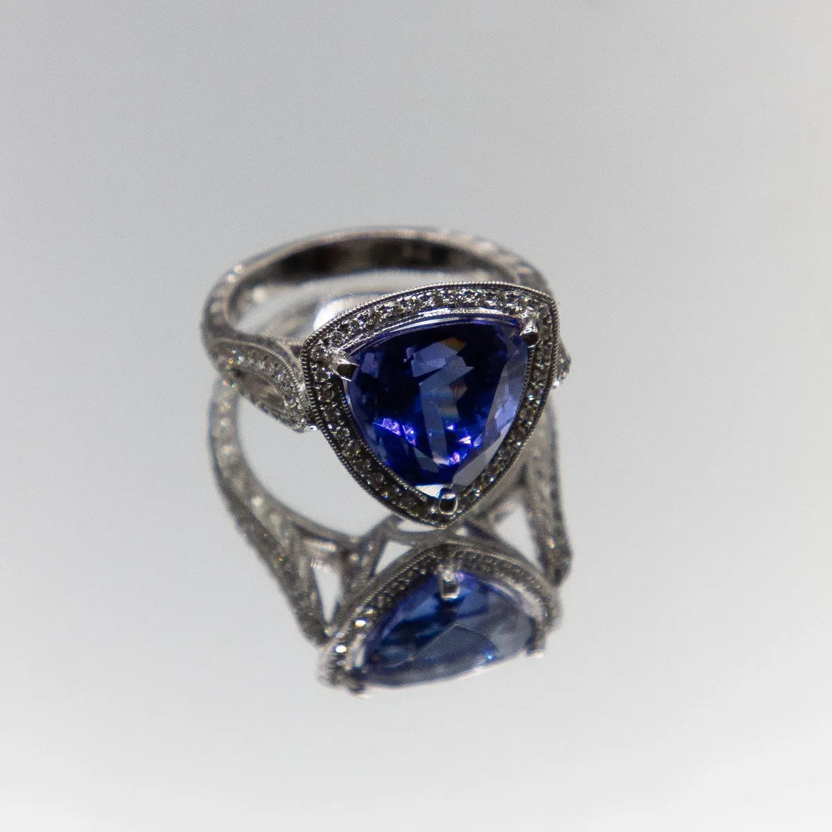 6.13 carat designer trillion-cut Tanzanite 18k gold diamond ring/ hand engraved #J0486