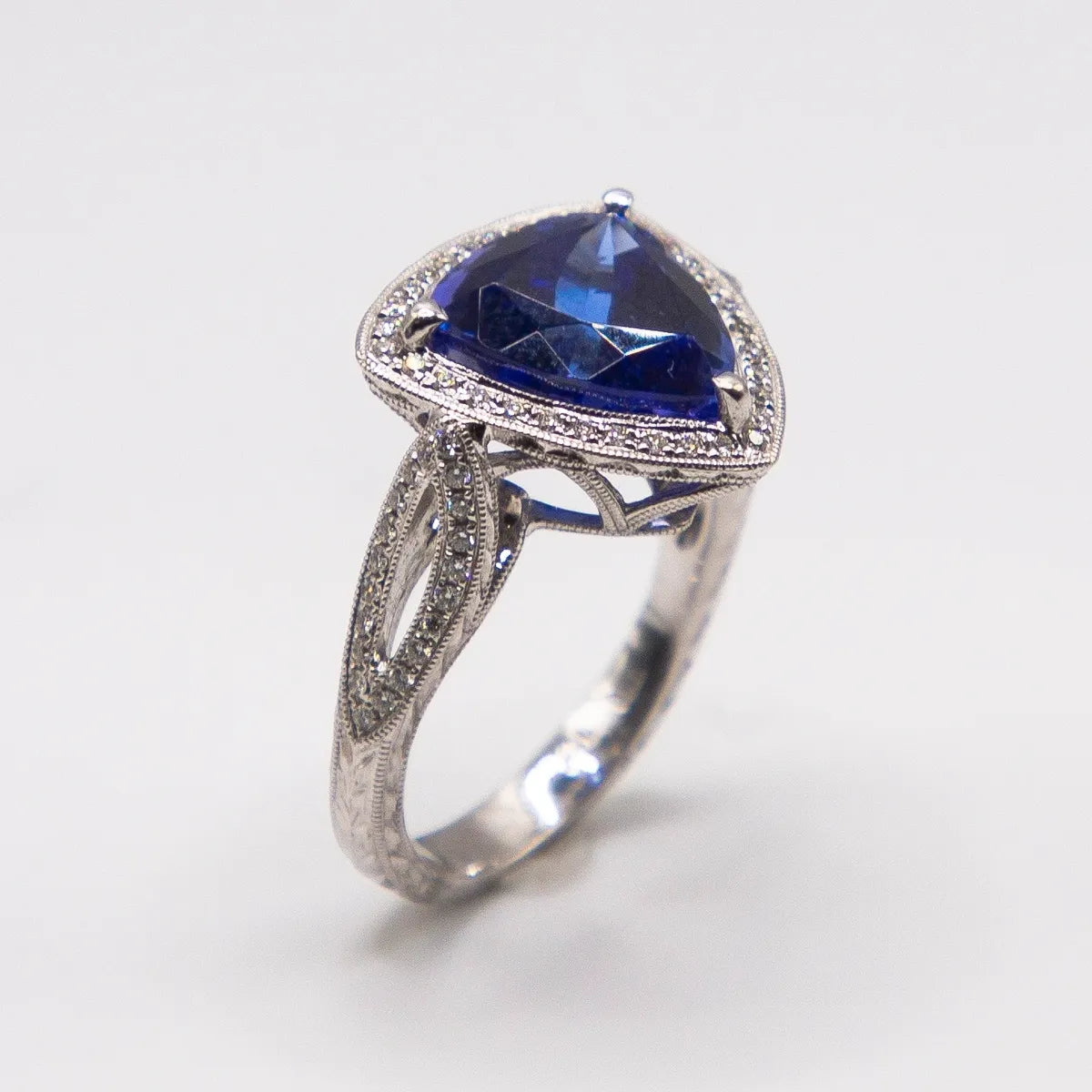 6.13 carat designer trillion-cut Tanzanite 18k gold diamond ring/ hand engraved #J0486