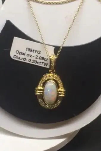 Oval Opal Yellow Gold Pendant #J0187